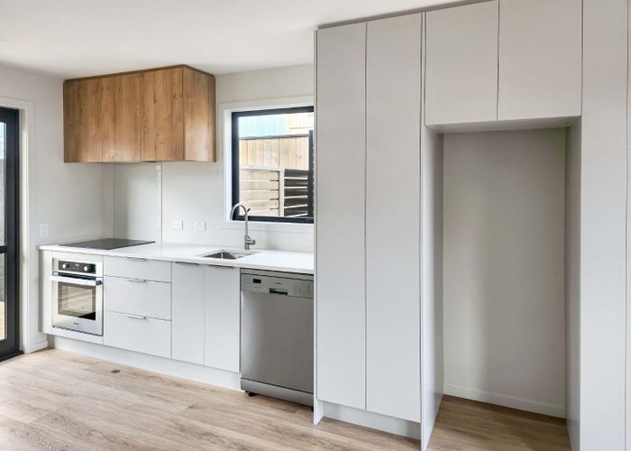  at 6/7 Wainuiomata Road, Wainuiomata, Lower Hutt