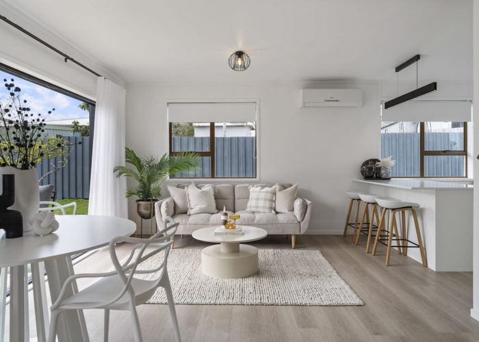  at 1/10 Statesman Street, Henderson, Waitakere City, Auckland