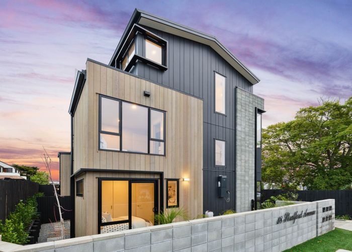  at 18A Stratford Avenue, Milford, North Shore City, Auckland