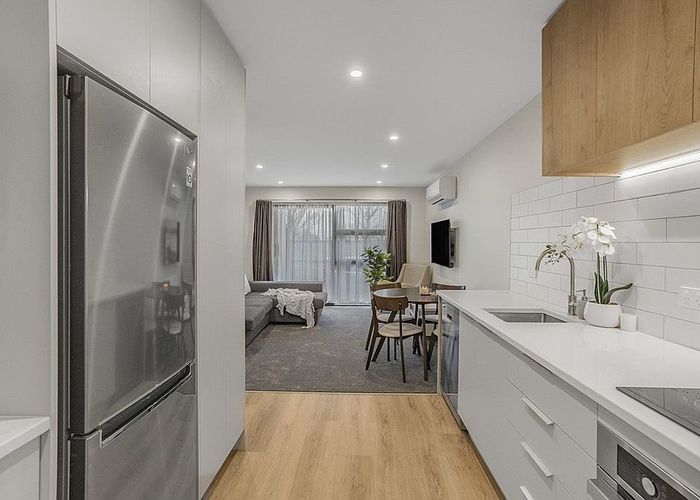  at 8 Te Ara O Ralph Olsen, Wainuiomata, Lower Hutt, Wellington