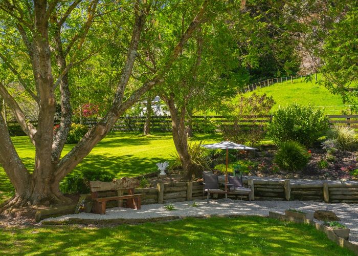  at 32 Domain Road, Ormond, Gisborne