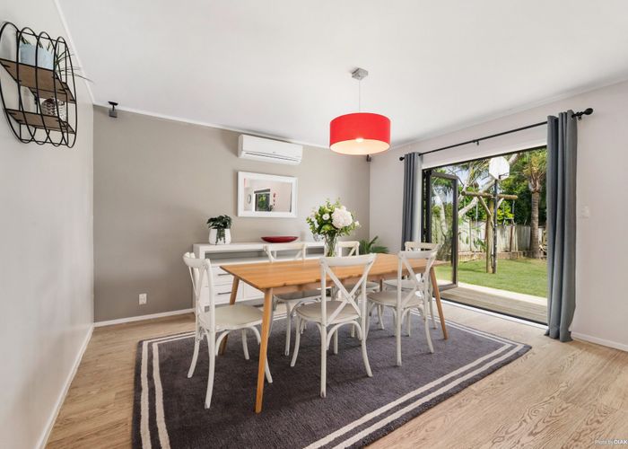  at 4 Orewa Street, Torbay, Auckland
