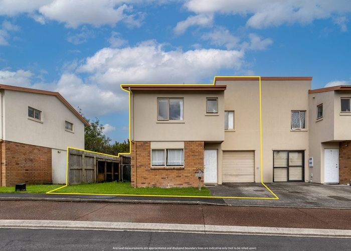  at 9 Kora Avenue, Ranui, Auckland