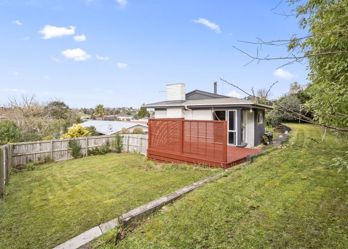  at 3 Glamis Avenue, Dinsdale, Hamilton