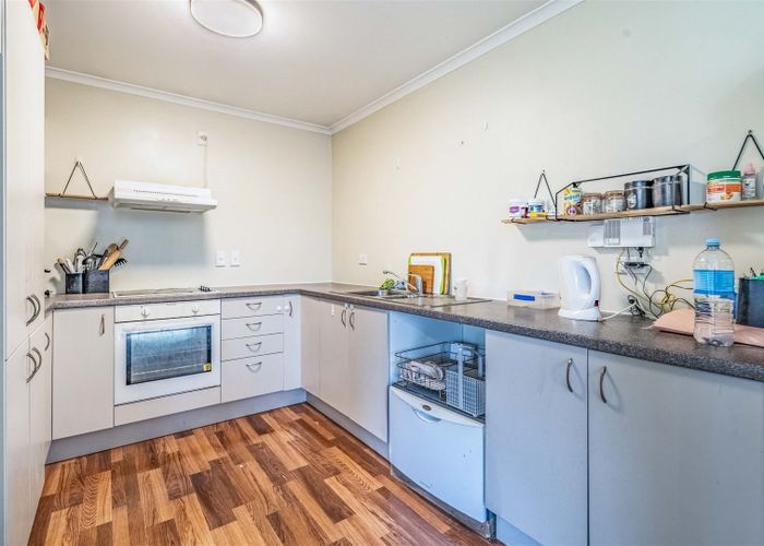  at 54 Avon Road, Clifton, Invercargill