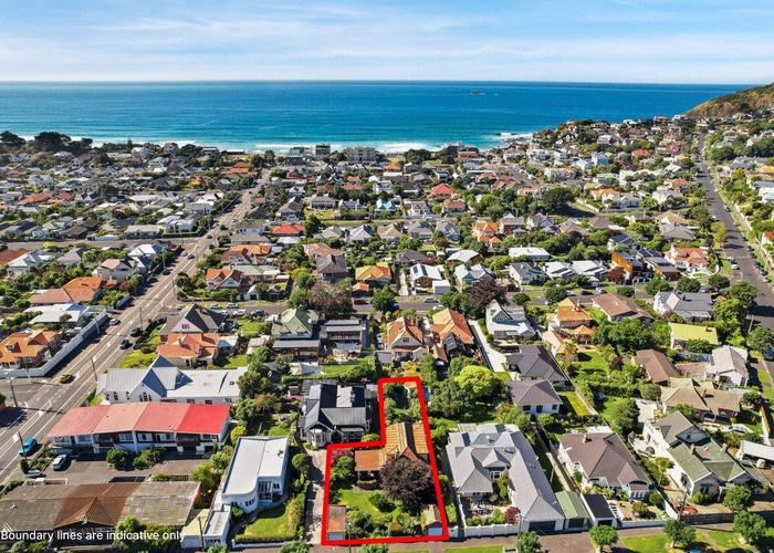  at 11 Valpy Street, Saint Clair, Dunedin