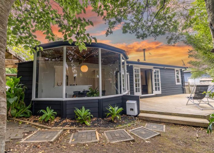  at 5/85 Konini Road, Titirangi, Waitakere City, Auckland