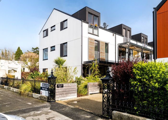  at 7/25 Alva Street, City Centre, Dunedin, Otago