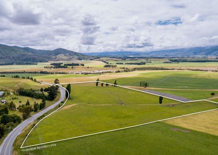  at 42C Gladsmuir Road, Queensberry, Cromwell