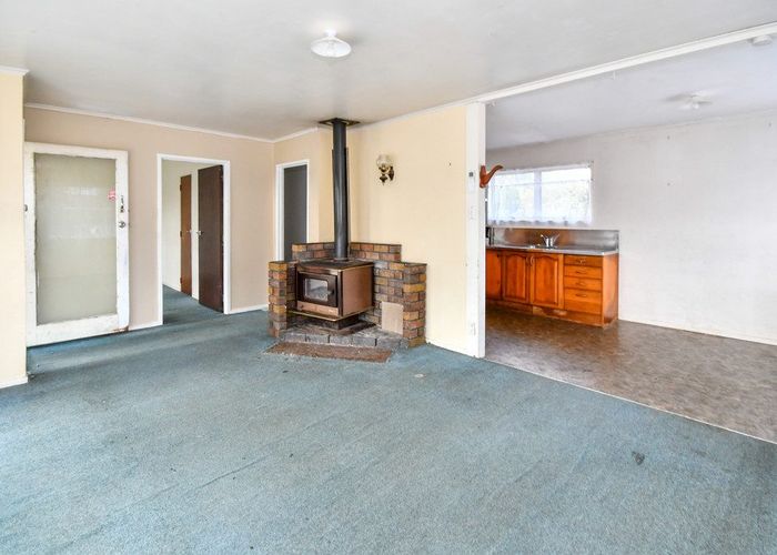  at 17 Fairdale Avenue, Red Hill, Papakura