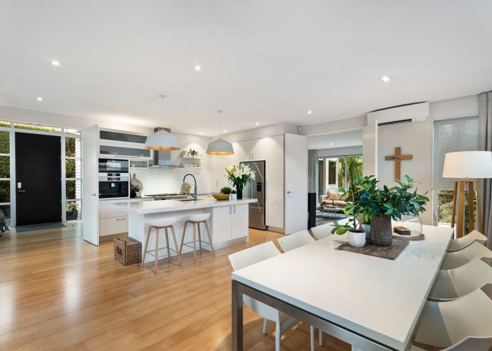  at 34 Ranui Road, Remuera, Auckland