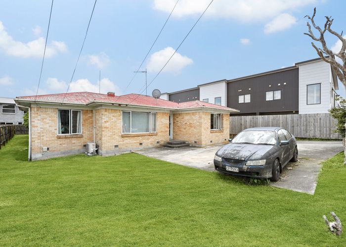  at 103 Knighton Road, Hillcrest, Hamilton, Waikato