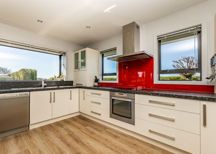  at 16 Arowhenua Station Road, Kerrytown