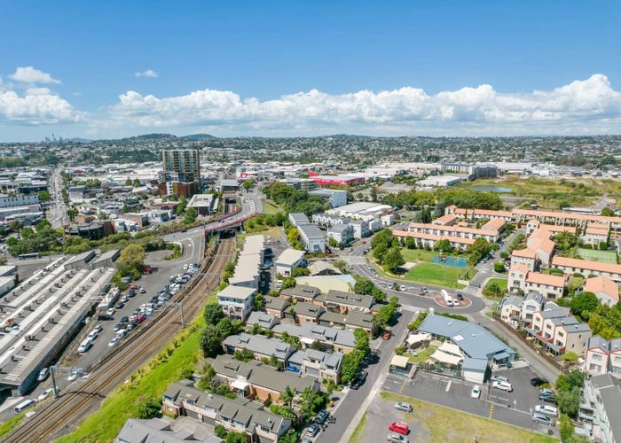  at 12/1 Melview Place, New Lynn, Waitakere City, Auckland
