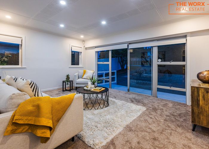  at 1/157 Hillsborough Road, Hillsborough, Auckland