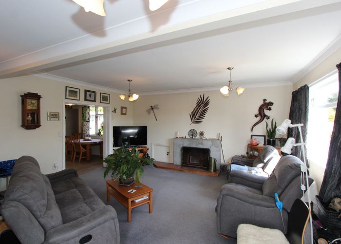  at 945 Makaretu Road, Ashley Clinton, Takapau