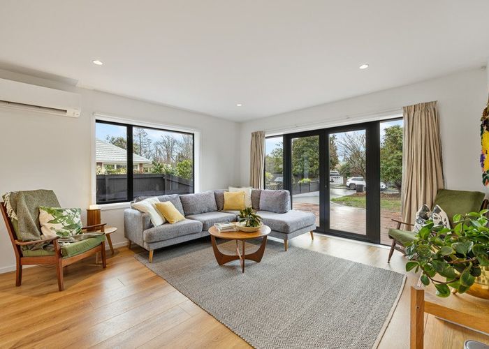  at 1 Nutfield Lane, Cashmere, Christchurch