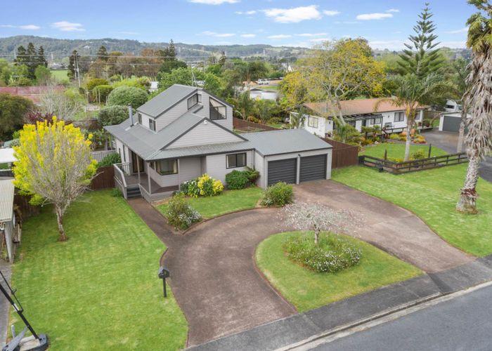  at 3 Vintners Close, Huapai, Kumeu