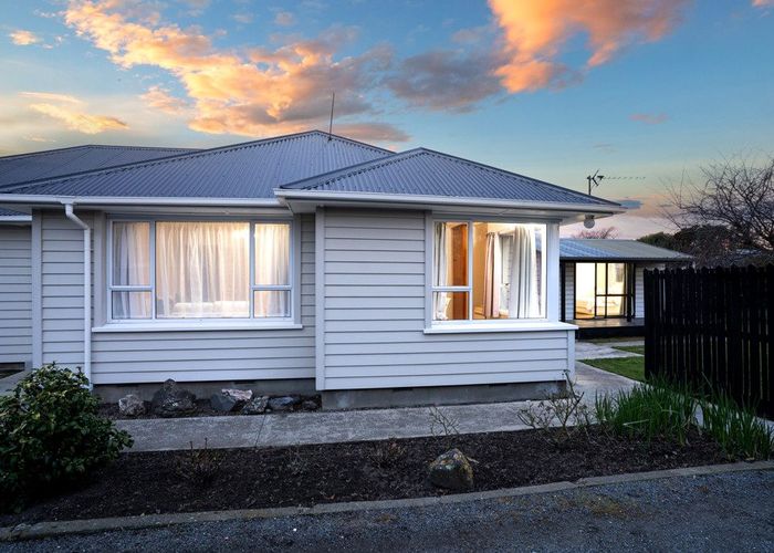  at 15 Saltaire Street, North New Brighton, Christchurch City, Canterbury