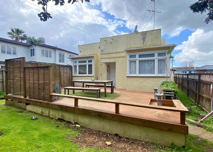  at 1/25 Bledisloe Street, Papatoetoe, Manukau City, Auckland