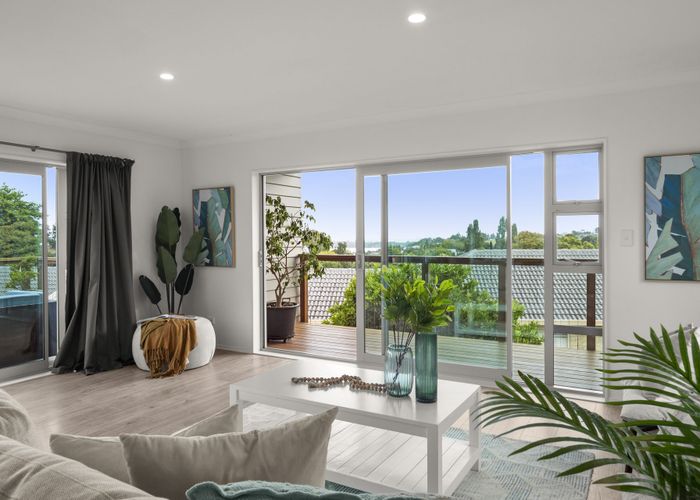 at 15 Oceana Drive, Welcome Bay, Tauranga, Bay Of Plenty