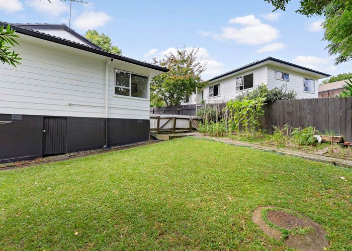  at 28 Santiago Crescent, Unsworth Heights, North Shore City, Auckland