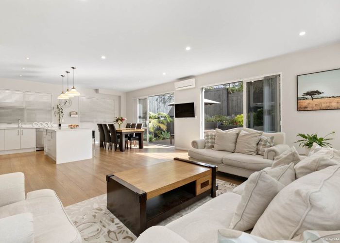  at 93A White Swan Road, Mount Roskill, Auckland City, Auckland