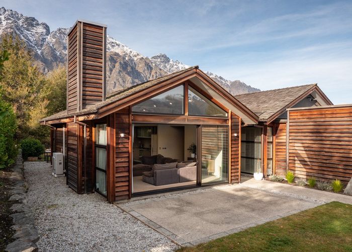  at 4 Jackby Court, Jacks Point, Queenstown