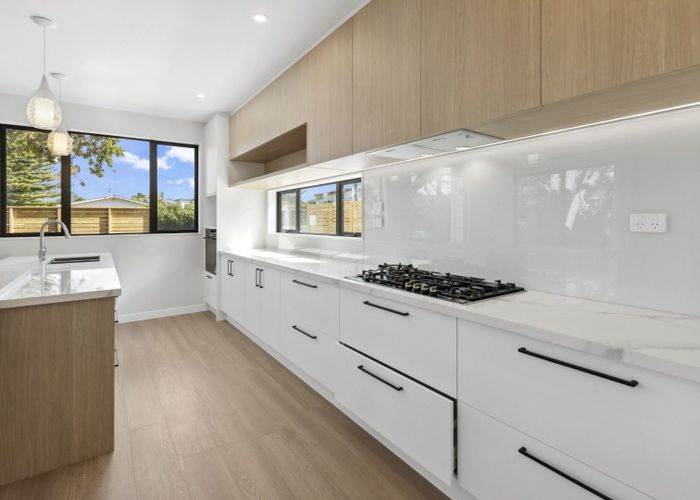  at 19  Waterloo Road, Milford, North Shore City, Auckland