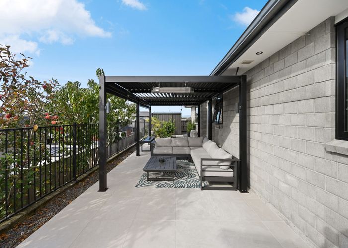  at 8 Paiaka Place, Rototuna, Hamilton, Waikato