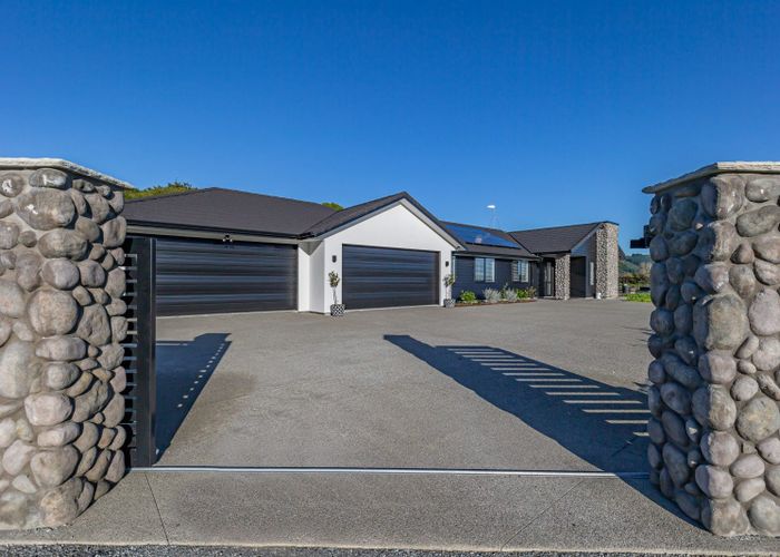  at 63 Ohau Gravels Way, Levin