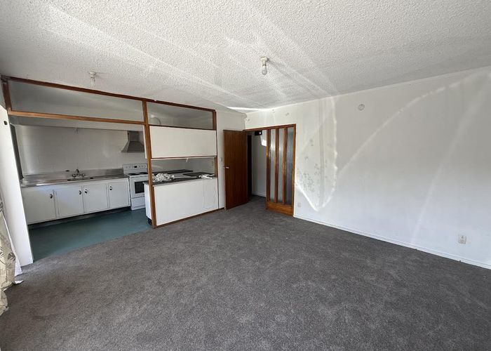  at 2/396 Sandringham Road, Mount Albert, Auckland City, Auckland