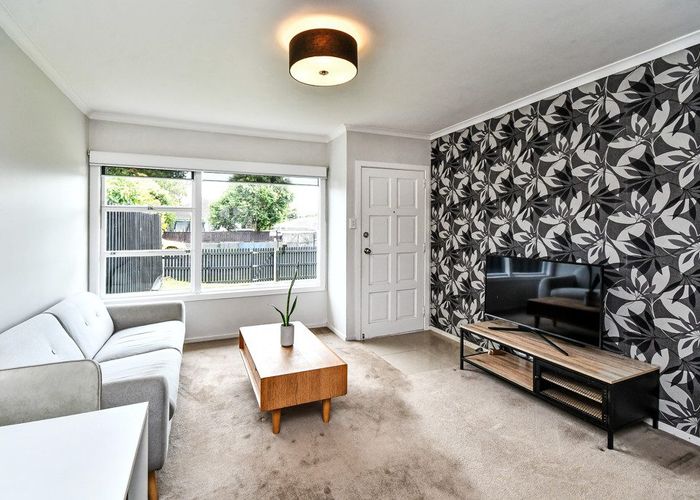  at 2/49 Russell Road, Manurewa, Manukau City, Auckland