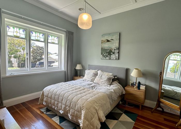  at 33 Kensington avenue, Mount Eden, Auckland