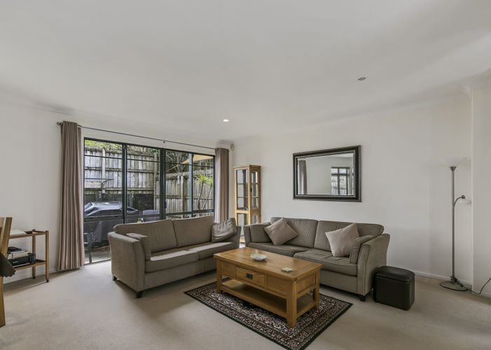  at 3/69 Target Road, Totara Vale, Auckland