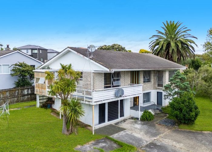  at 27 Union Road, Howick, Manukau City, Auckland