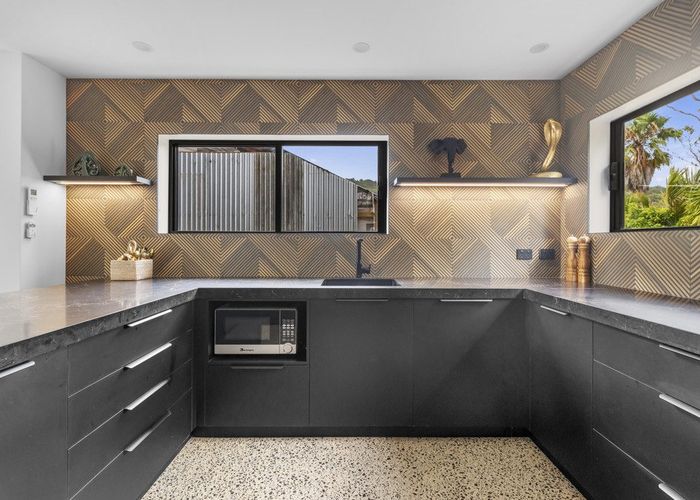 at 127 Bethells Road, Waitakere, Waitakere City, Auckland