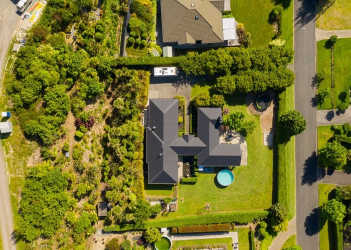  at 64 Pengary Lane, Pyes Pa, Tauranga