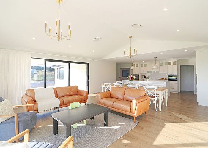  at 66 Sunrise Drive, Seaward Bush, Invercargill