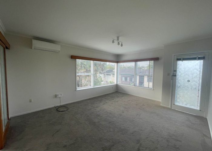  at 3/49 Shakespeare Road, Milford, North Shore City, Auckland