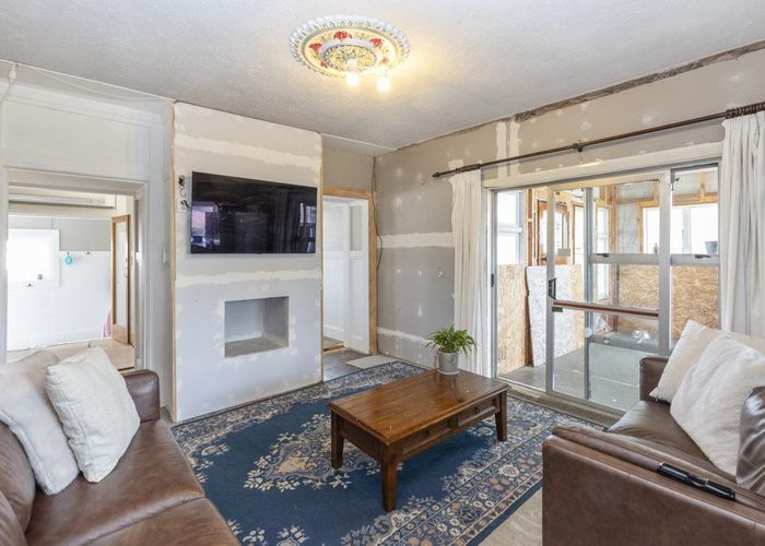  at 44 Vernon Terrace, Hillsborough, Christchurch City, Canterbury