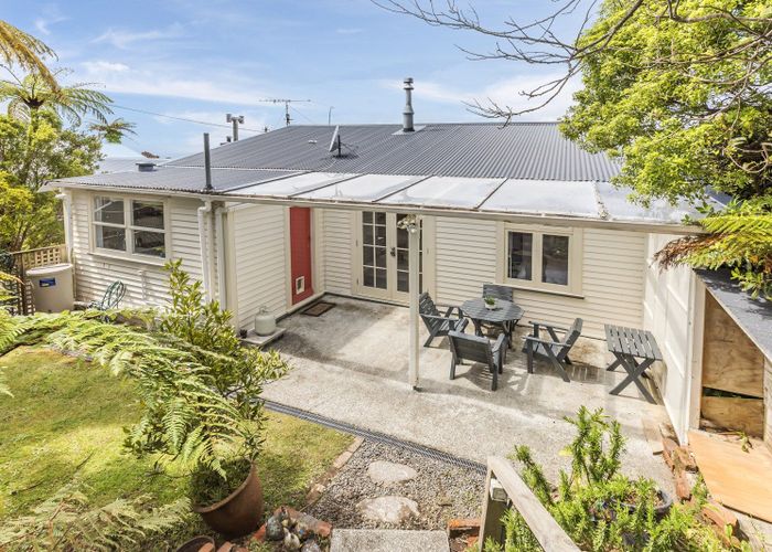  at 17 Mitchell Street, Brooklyn, Wellington