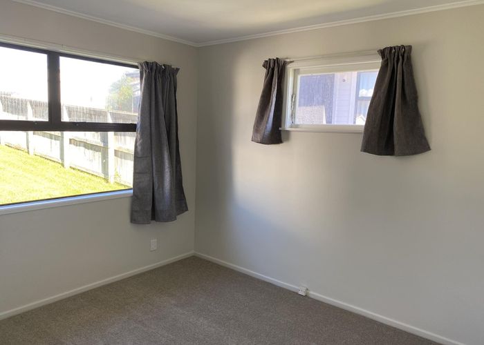  at 6 Coburg Street, Henderson, Auckland