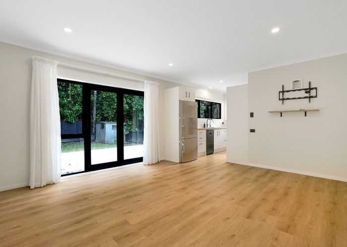  at 2/15A Rosehill Drive, Papakura, Papakura, Auckland