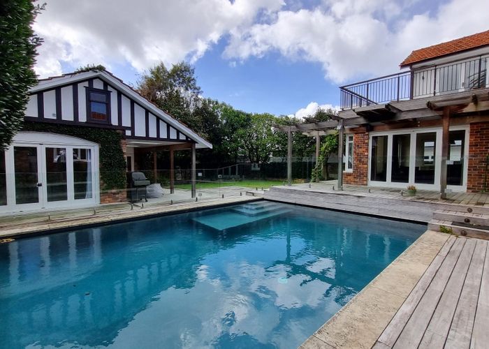  at 2 Oakfield Ave, Mount Albert, Auckland City, Auckland