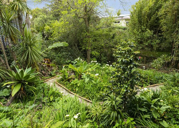  at 2/7 Springfield Street, Forrest Hill, North Shore City, Auckland
