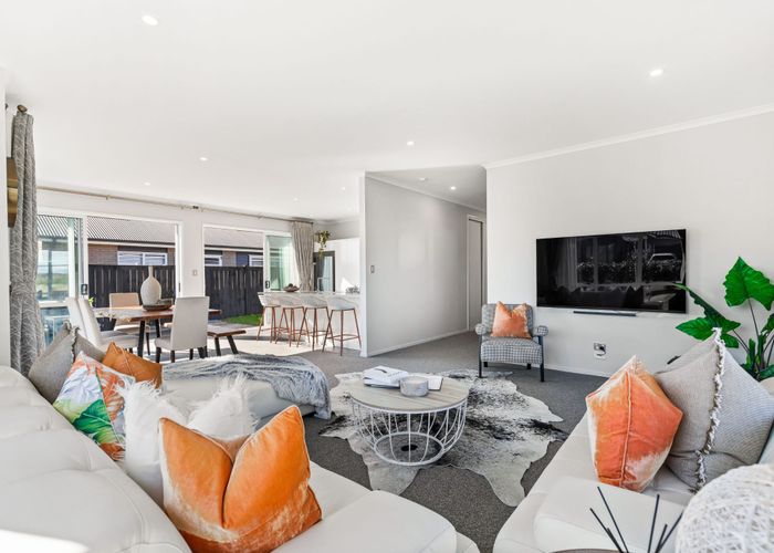  at 5 Aro Mato Place, Huapai, Rodney, Auckland