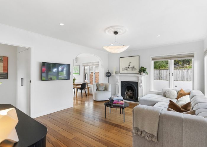  at 1/5 Aorangi Place, Birkenhead, North Shore City, Auckland