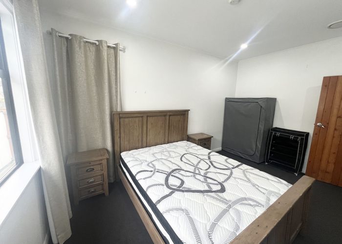  at 16 Piko Crescent, Riccarton, Christchurch City, Canterbury