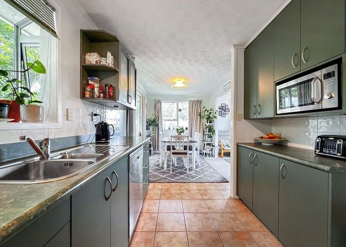  at 1/27 Midgley Road, West Harbour, Waitakere City, Auckland